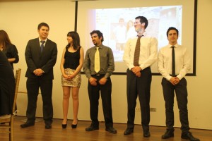 Los cinco ganadores de la beca Codelco fueron presentados por el profesor José Botín.
